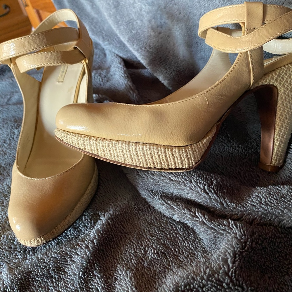 MAX STUDIO PATENT LEATHER HEELS